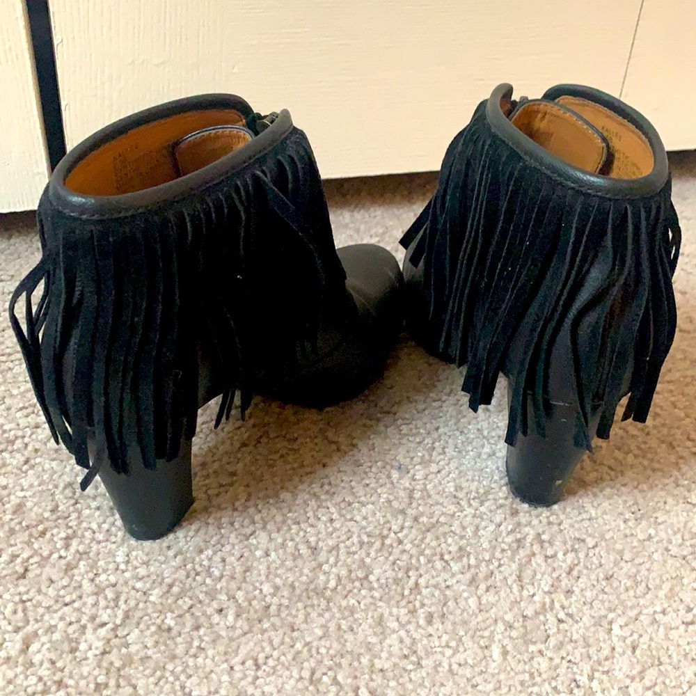 Black fringe zip-up booties - Picture 2 of 3